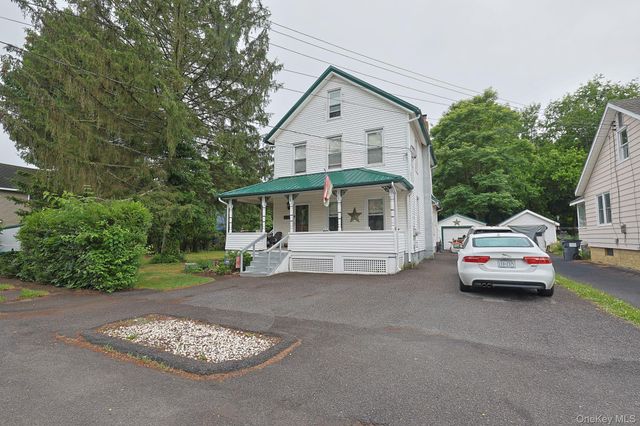 8 Bartlett Street, Ellenville, NY 12428