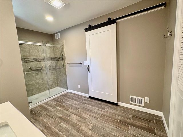 2500 W 47th Terrace, Westwood, KS 66205