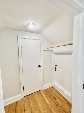 2500 W 47th Terrace, Westwood, KS 66205