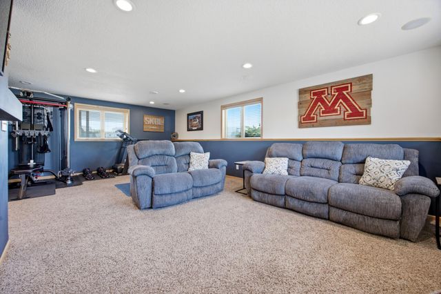 729 36th Avenue W, West Fargo, ND 58078