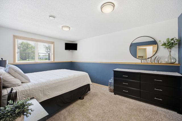 729 36th Avenue W, West Fargo, ND 58078