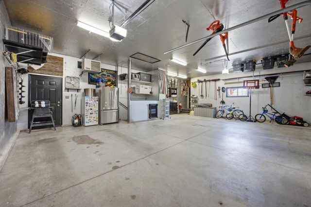 729 36th Avenue W, West Fargo, ND 58078