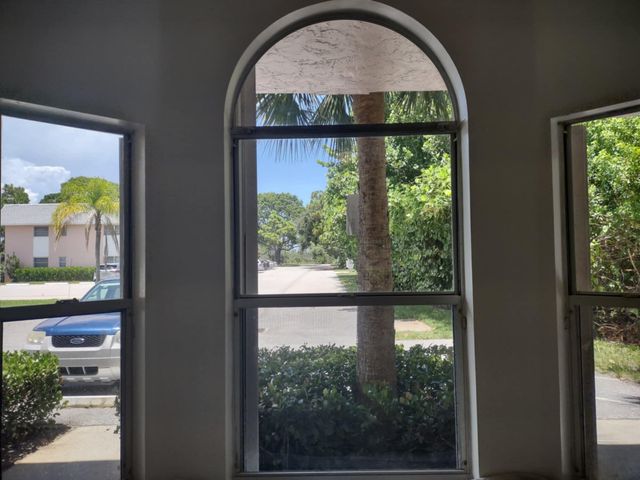 18081 SE Country Club Drive Apt 341, Jupiter, FL 33469