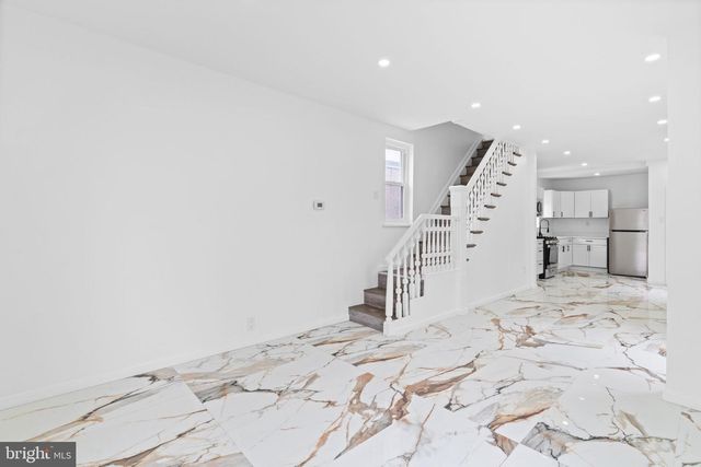 910 PIKE ST, Reading, PA 19604