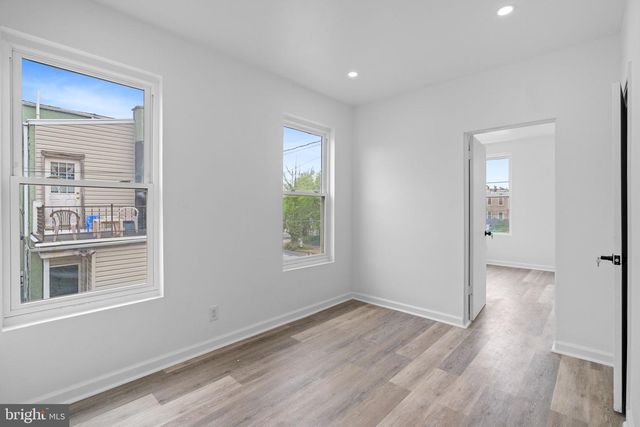 910 PIKE ST, Reading, PA 19604