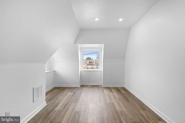 910 PIKE ST, Reading, PA 19604