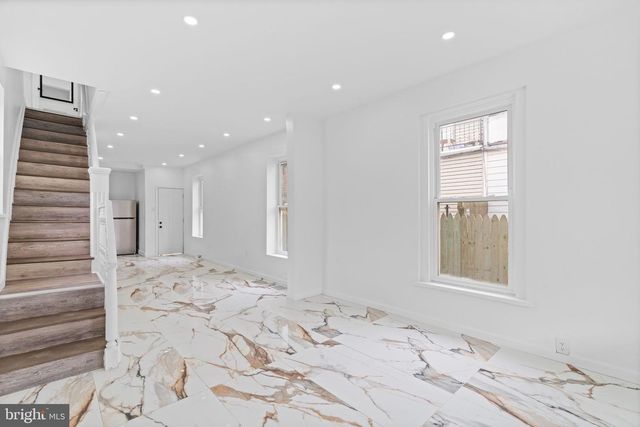 910 PIKE ST, Reading, PA 19604