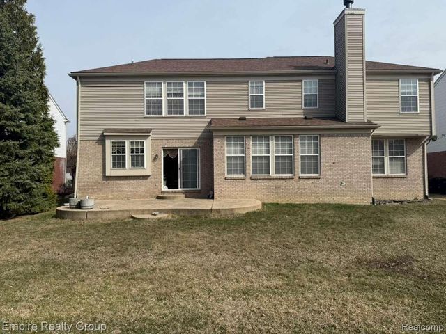 33889 Stonecrest Drive, Sterling Heights, MI 48312