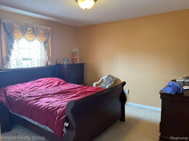 33889 Stonecrest Drive, Sterling Heights, MI 48312