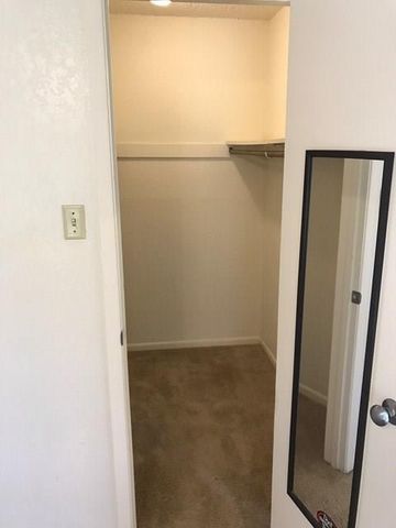 9102 Sedgemoor TRL B, Austin, TX 78748