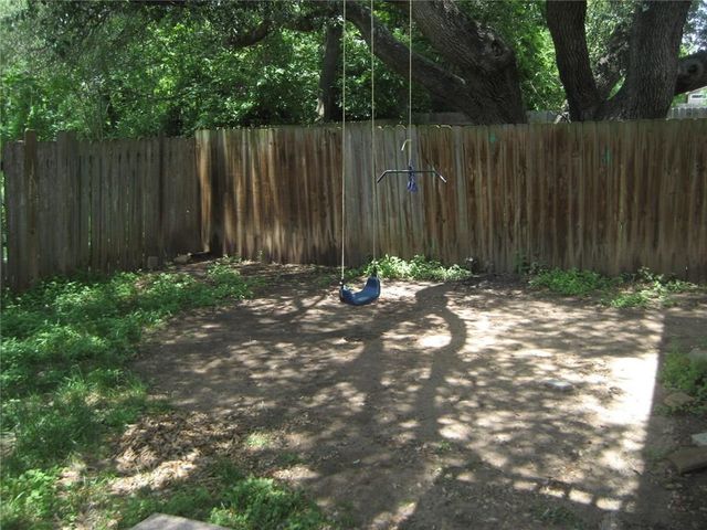 9102 Sedgemoor TRL B, Austin, TX 78748