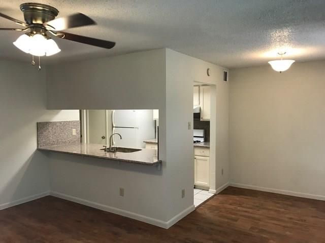 9102 Sedgemoor TRL B, Austin, TX 78748