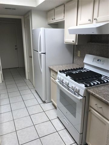 9102 Sedgemoor TRL B, Austin, TX 78748