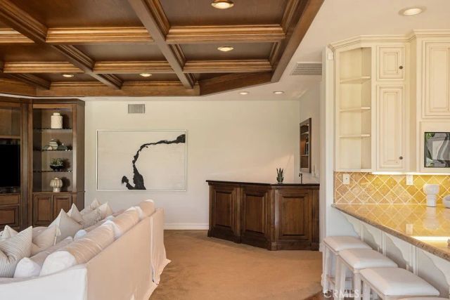 3802 E Rolling Green Lane, Orange, CA 92867
