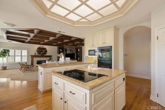 3802 E Rolling Green Lane, Orange, CA 92867
