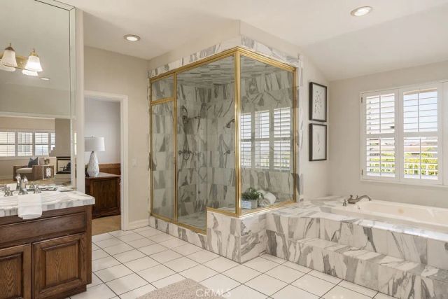 3802 E Rolling Green Lane, Orange, CA 92867