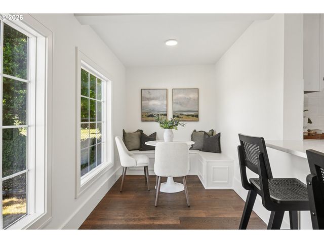 6404 Ne 10TH Ave, Portland, OR 97211
