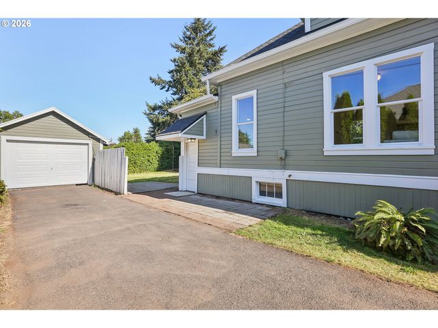 6404 Ne 10TH Ave, Portland, OR 97211