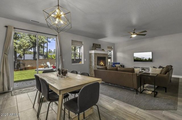 2395 S POLARIS Way, Flagstaff, AZ 86001