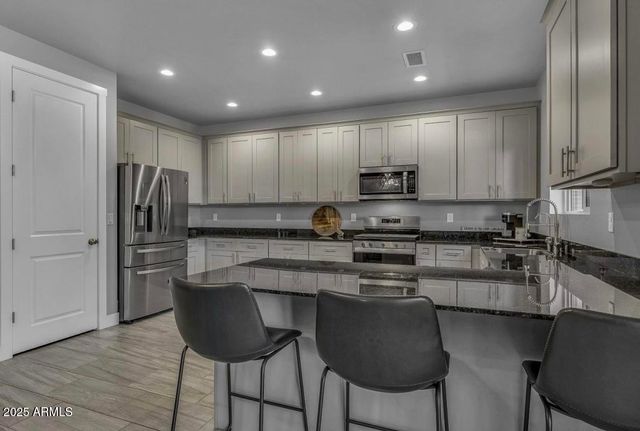 2395 S POLARIS Way, Flagstaff, AZ 86001