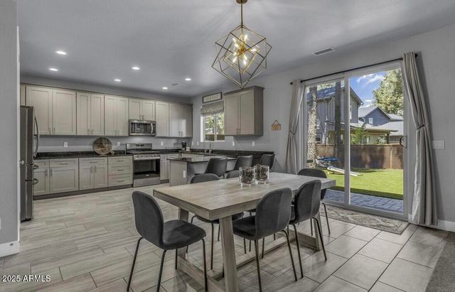 2395 S POLARIS Way, Flagstaff, AZ 86001