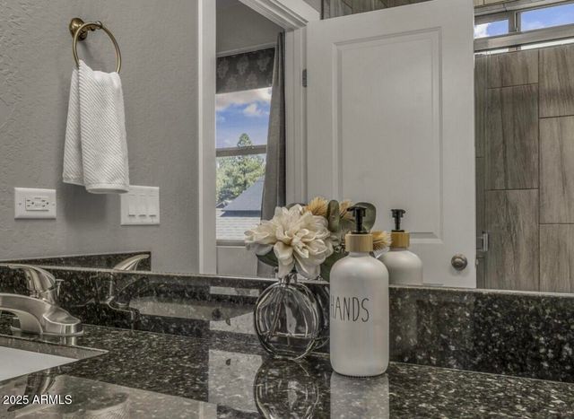 2395 S POLARIS Way, Flagstaff, AZ 86001