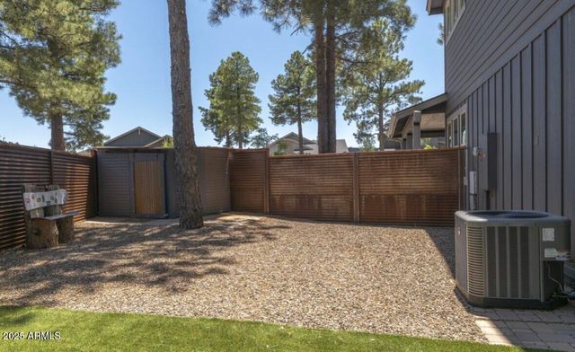 2395 S POLARIS Way, Flagstaff, AZ 86001