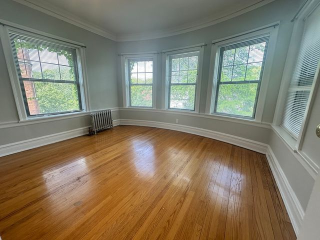 2230 Sherman Avenue F-3, Evanston, IL 60201