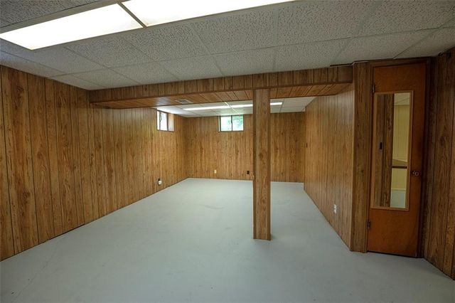 400 Lacy Lane, Belton, MO 64012