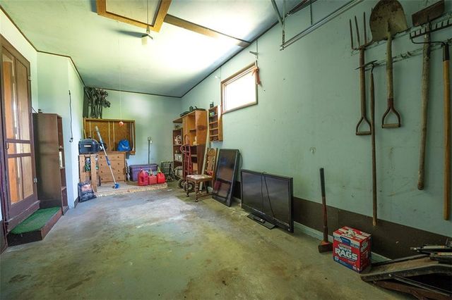 400 Lacy Lane, Belton, MO 64012