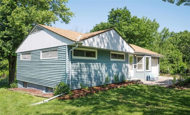 400 Lacy Lane, Belton, MO 64012