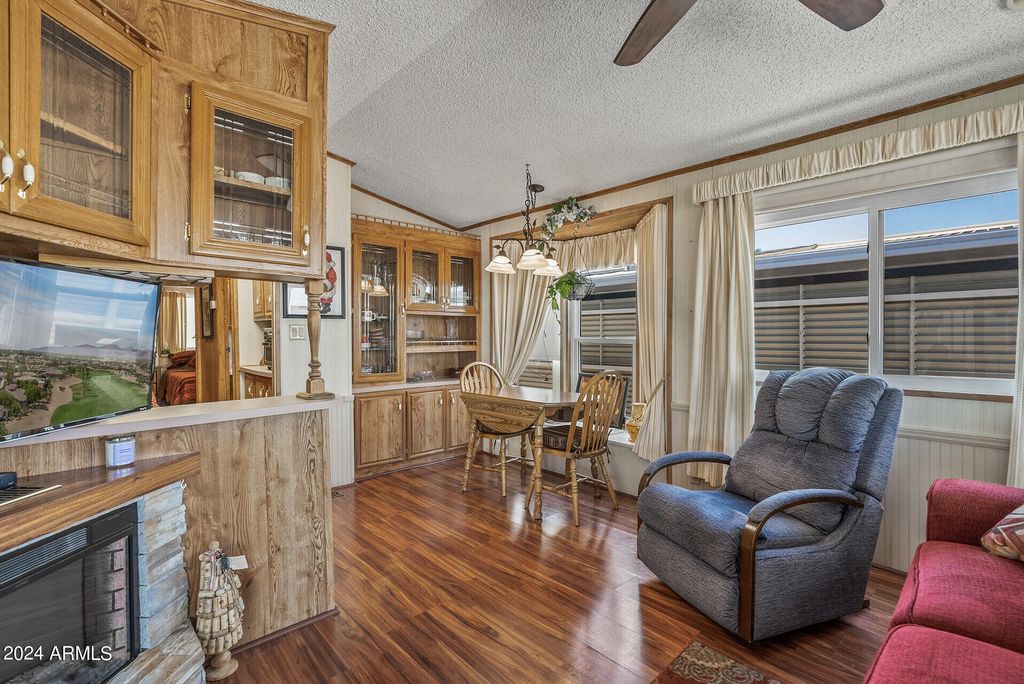17200 W BELL Road 624, Surprise, AZ 85374 — photo 2