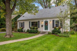 4070 Brunswick Avenue S, Saint Louis Park, MN 55416