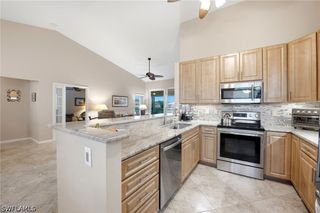 2555 Aspen Creek LN 201, Naples, FL 34119