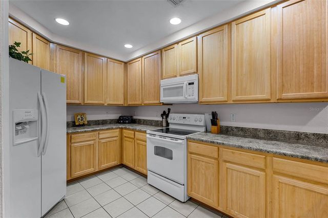 9051 TREASURE TROVE LANE 307, Kissimmee, FL 34747