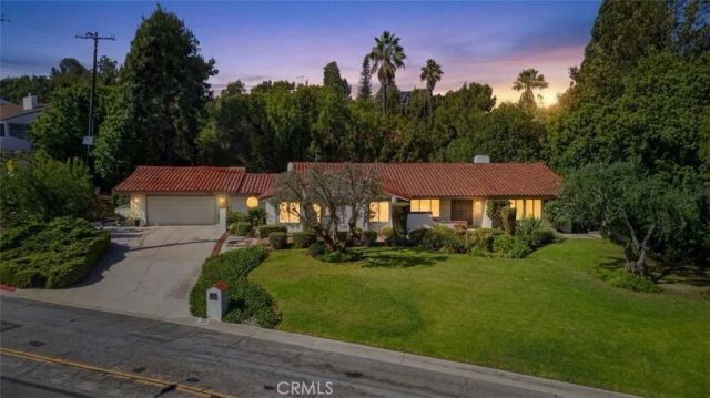 2101 Pioneer Avenue, Fullerton, CA 92831