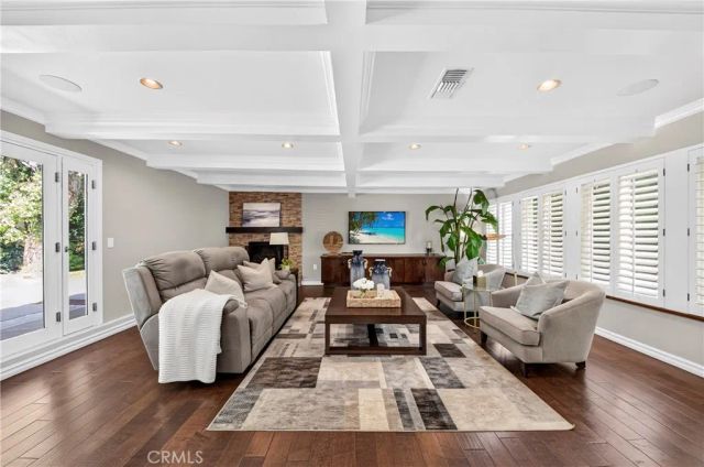 2101 Pioneer Avenue, Fullerton, CA 92831