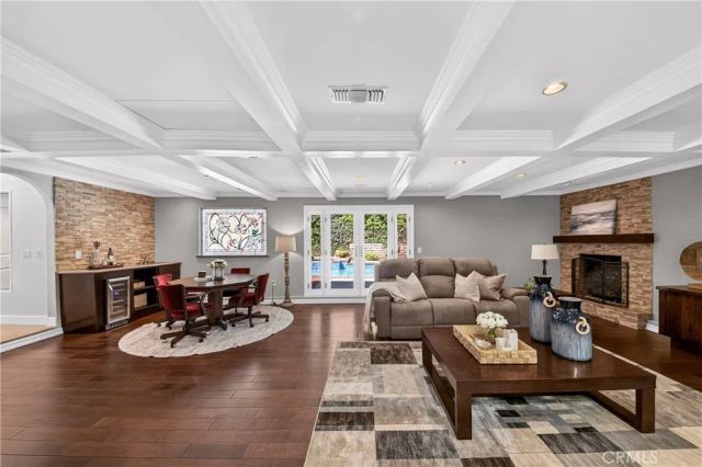 2101 Pioneer Avenue, Fullerton, CA 92831