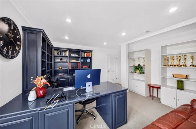 2101 Pioneer Avenue, Fullerton, CA 92831