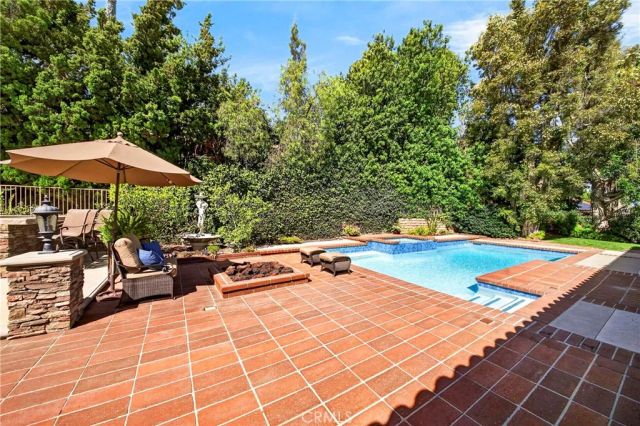 2101 Pioneer Avenue, Fullerton, CA 92831