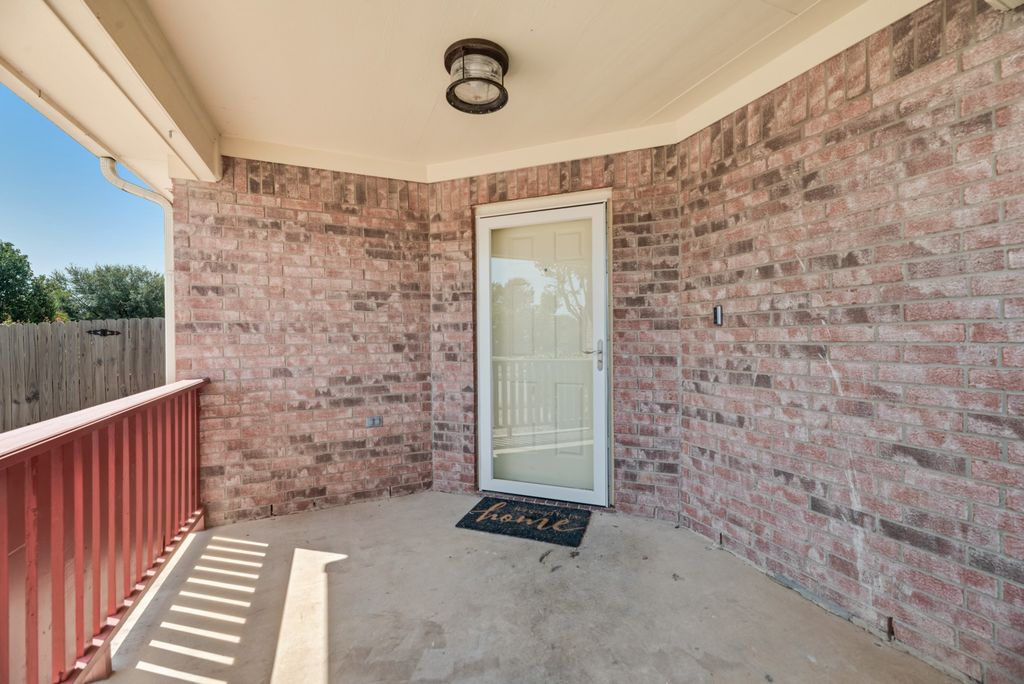 7266 Wild Wing Drive, Fort Worth, TX 76120 — photo 4