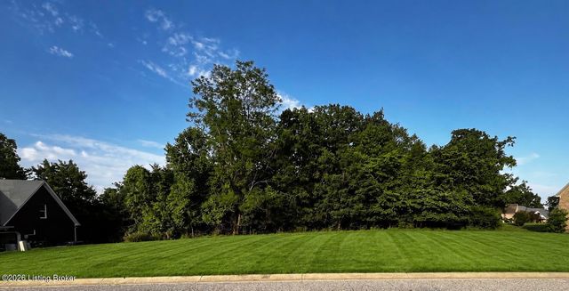 1834 Grand Ridge Rd, Louisville, KY 40214