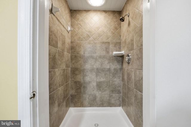 4917 BEXLEY LN, Fairfax, VA 22032