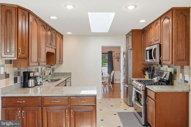 4917 BEXLEY LN, Fairfax, VA 22032