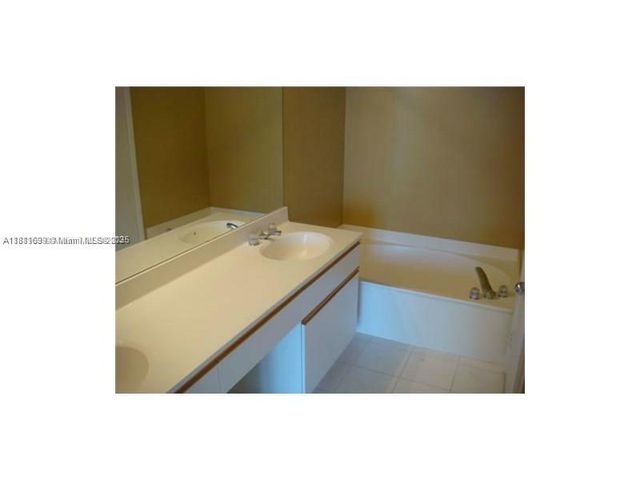 3400 NE 192nd St 2103, Aventura, FL 33180