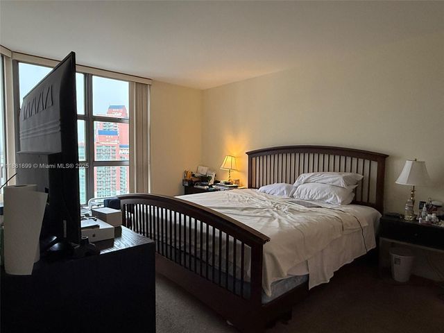 3400 NE 192nd St 2103, Aventura, FL 33180