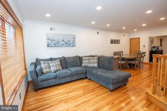 2650 S HICKS ST, Philadelphia, PA 19145