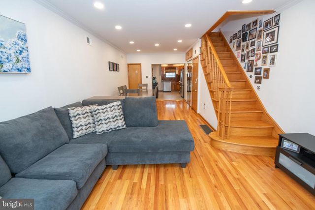 2650 S HICKS ST, Philadelphia, PA 19145