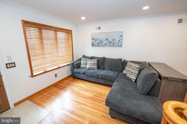 2650 S HICKS ST, Philadelphia, PA 19145