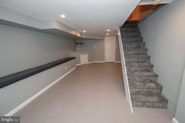 2650 S HICKS ST, Philadelphia, PA 19145